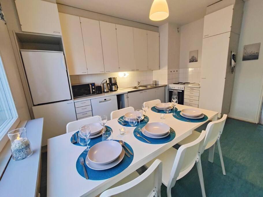 Spacious Apartment With Balcony And Free Wifi Rovaniemi Buitenkant foto